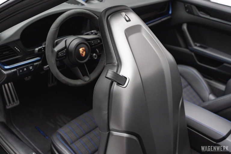 Porsche 992.2 Carrera T