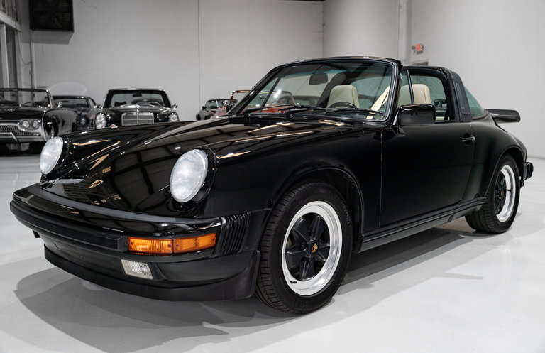 Porsche 911 Carrera 3.2 (US)