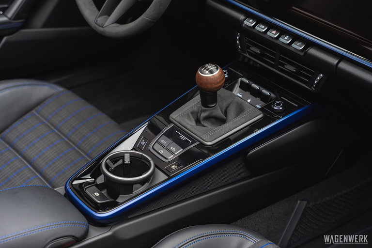 Porsche 992.2 Carrera T