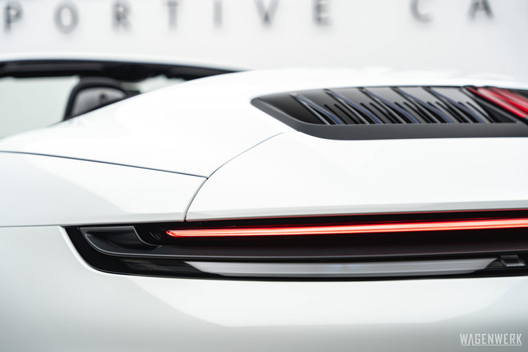 Porsche 992.2 Carrera T