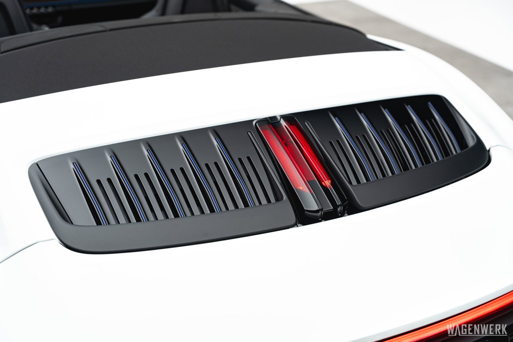 Porsche 992.2 Carrera T