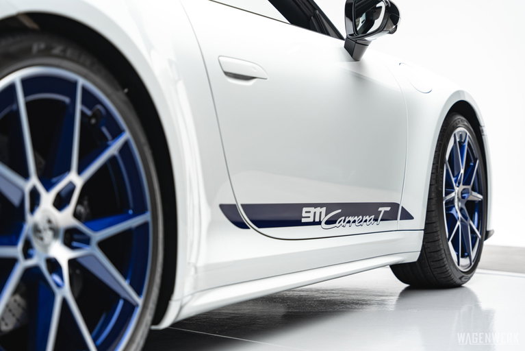 Porsche 992.2 Carrera T