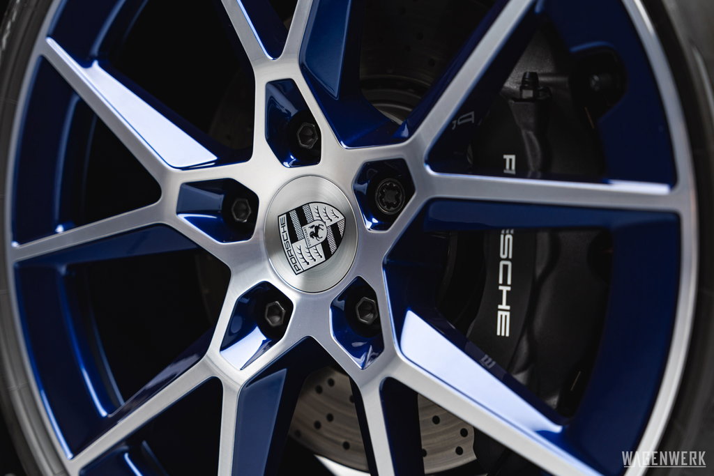 Porsche 992.2 Carrera T