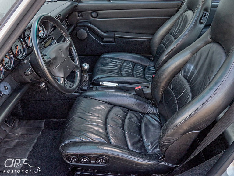 Porsche 993 Carrera 4S