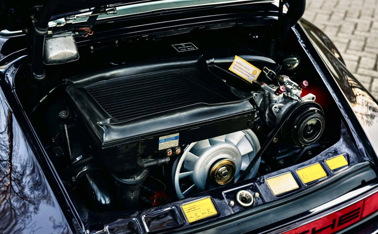 Porsche 911 Turbo 3.3