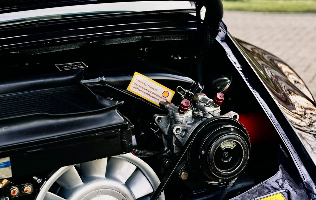Porsche 911 Turbo 3.3