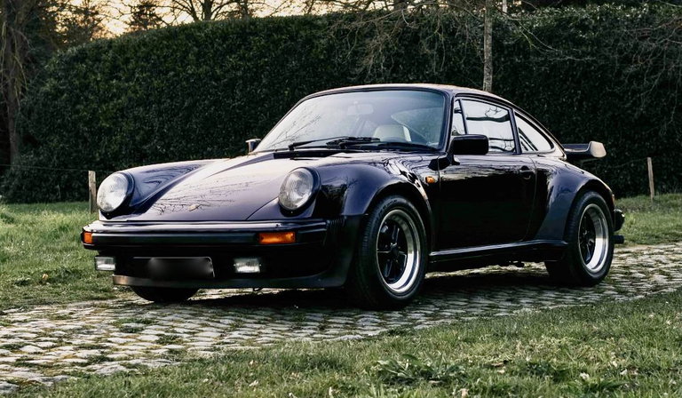 Porsche 911 Turbo 3.3