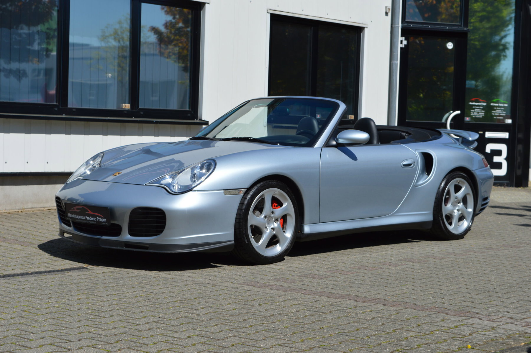 中トロページ② Porsche 996 Turbo 2004 - elferspot.com - Marketplace for Porsche