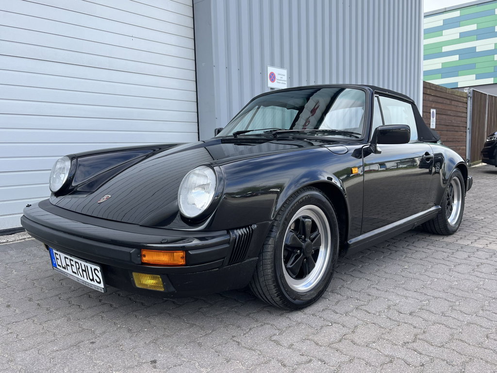 Porsche 911 Carrera 3.2