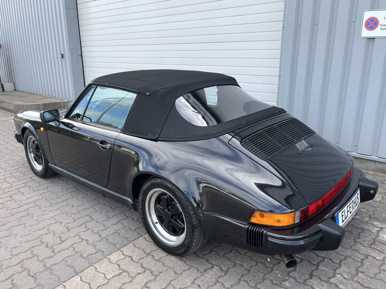 Porsche 911 Carrera 3.2