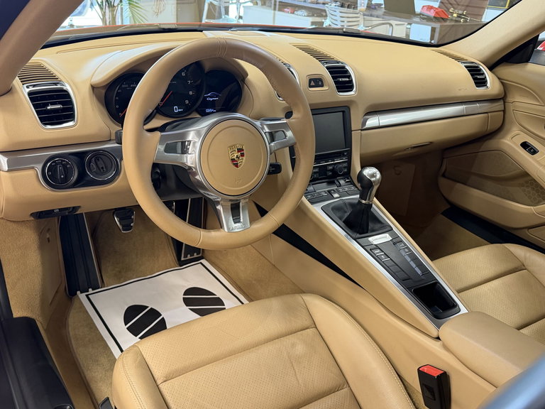 Porsche 981 Cayman