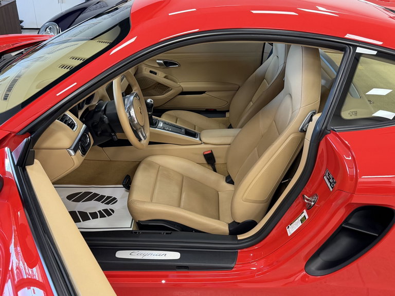 Porsche 981 Cayman