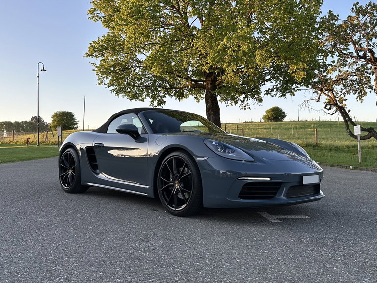 Porsche 718 Boxster