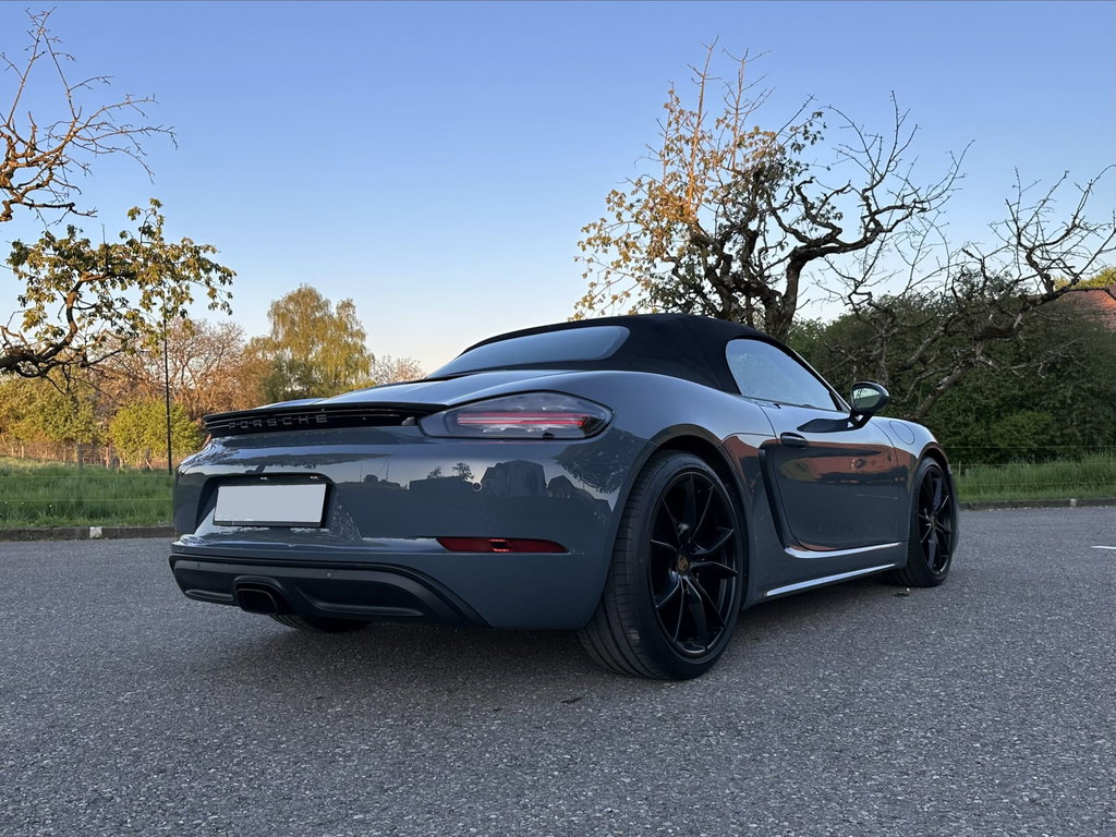 Porsche 718 Boxster