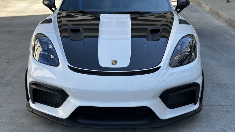 Porsche 718 Cayman GT4 RS
