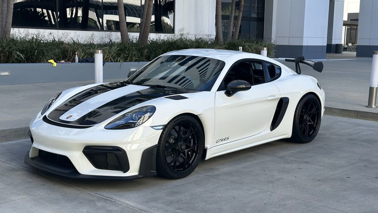 Porsche 718 Cayman GT4 RS