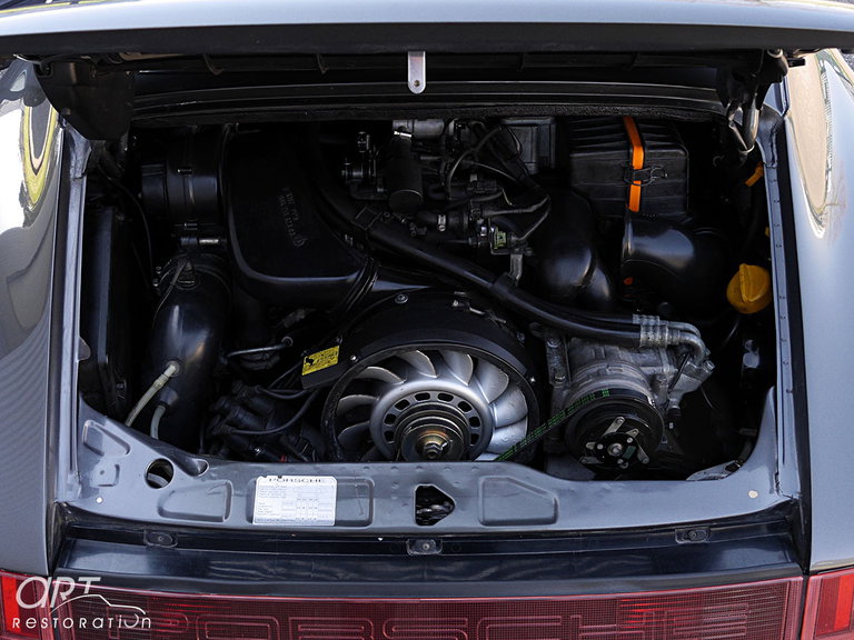 Porsche 964 Carrera 4