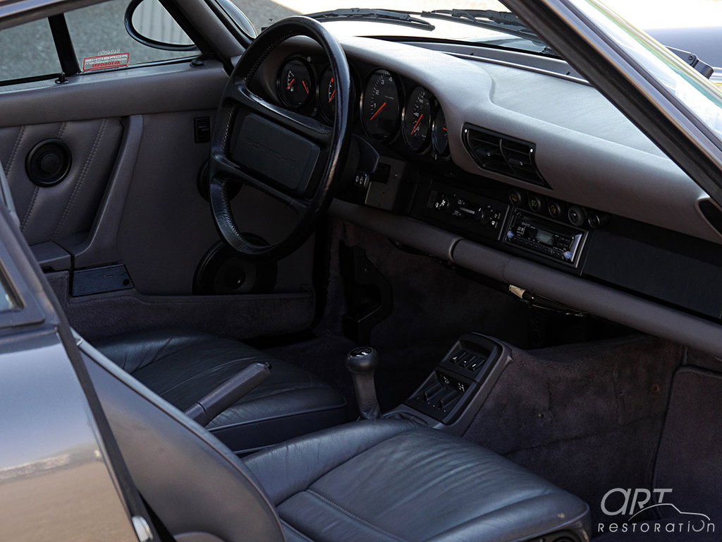 Porsche 964 Carrera 4