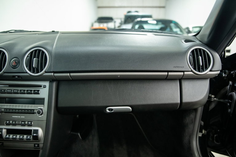 Porsche 987 Cayman