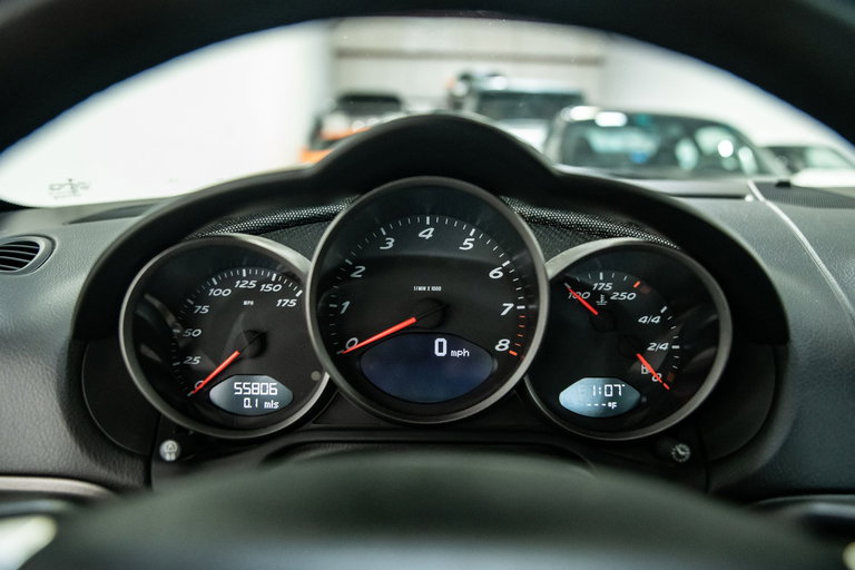 Porsche 987 Cayman