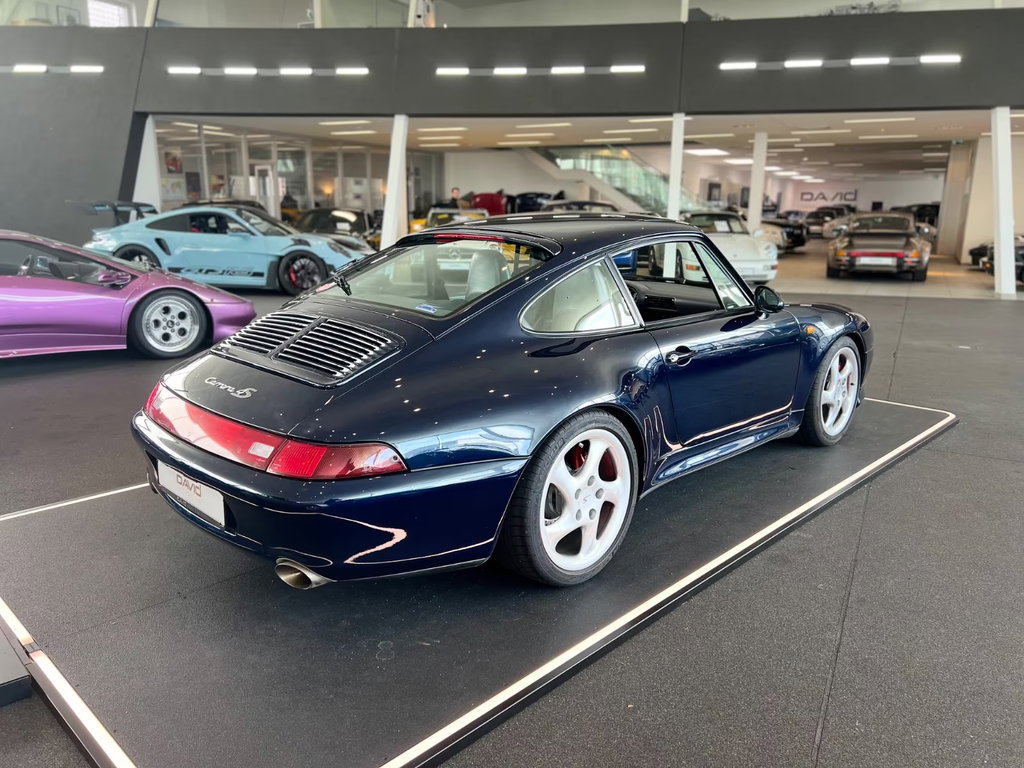 Porsche 993 Carrera 4S