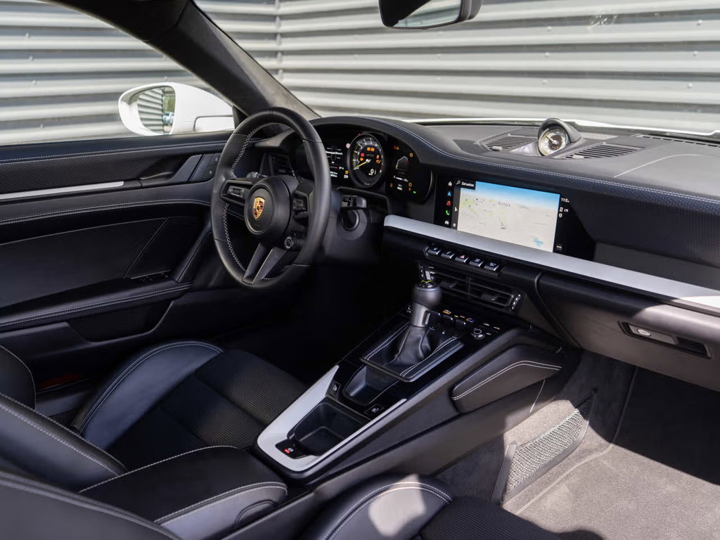 Porsche 992 GT3 Touring