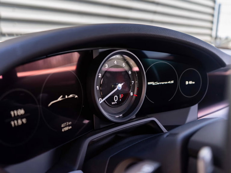 Porsche 992 Carrera 4S
