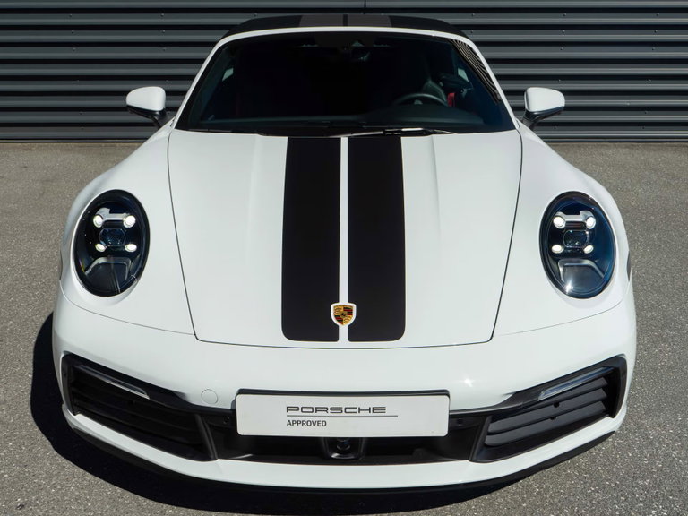 Porsche 992 Carrera 4S