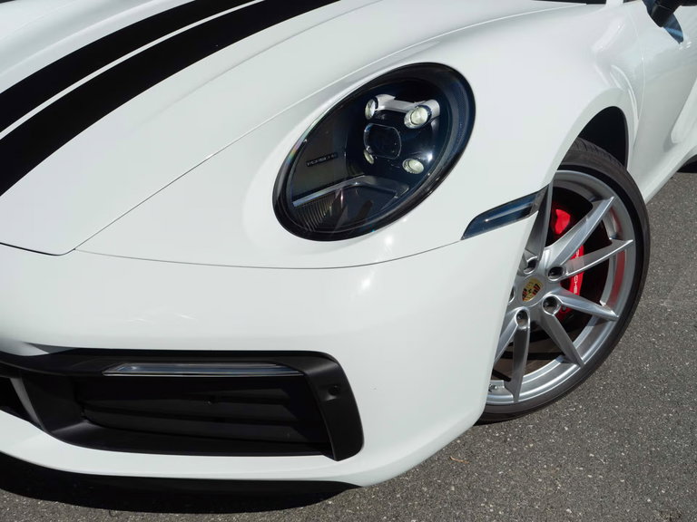 Porsche 992 Carrera 4S