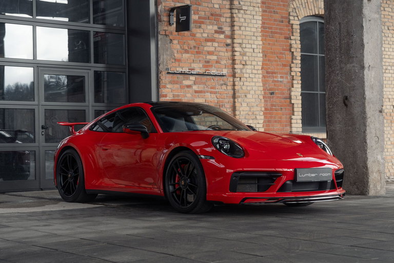 Porsche 992 Carrera GTS