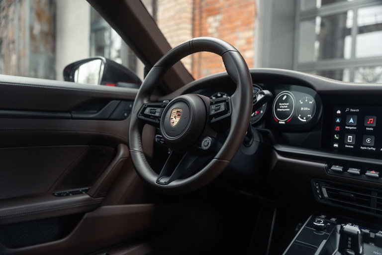 Porsche 992 Carrera GTS