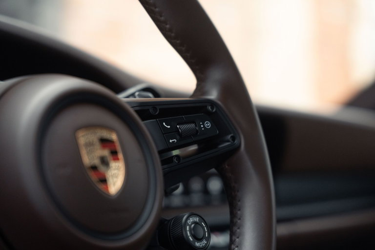 Porsche 992 Carrera GTS