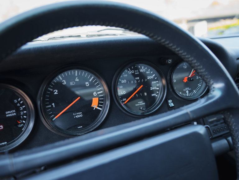Porsche 911 Carrera 3.2