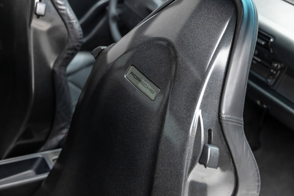 Porsche 993 Carrera 4S