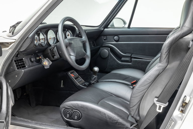 Porsche 993 Carrera 4S