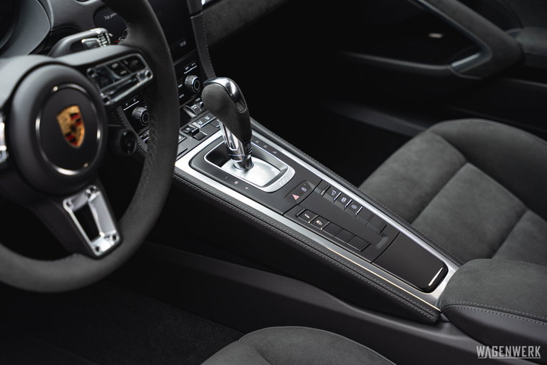 Porsche 718 Cayman GTS 4.0