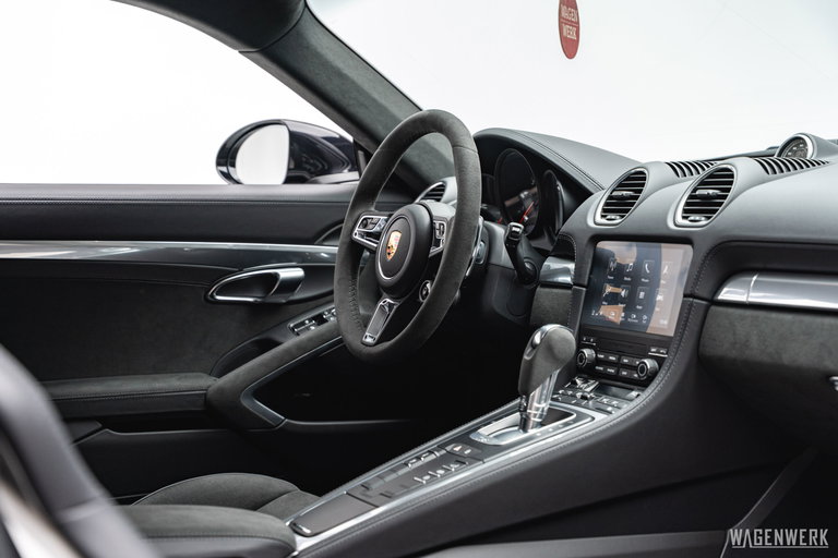 Porsche 718 Cayman GTS 4.0