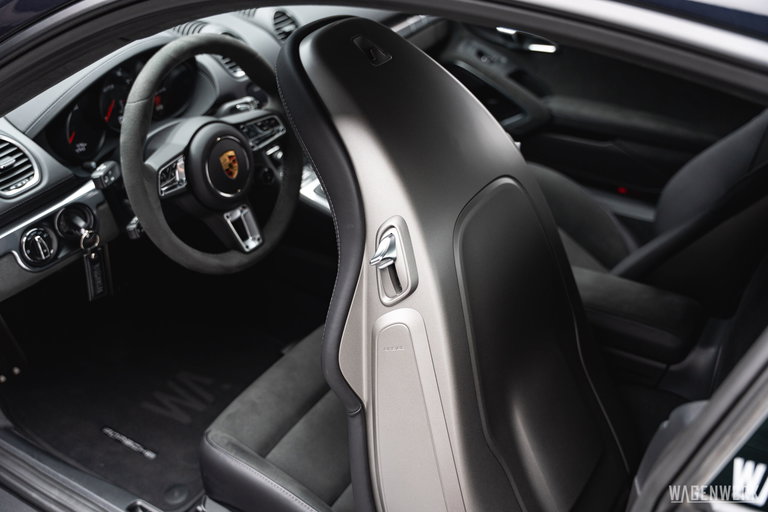 Porsche 718 Cayman GTS 4.0