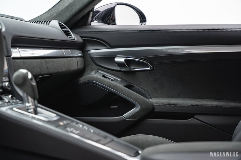 Porsche 718 Cayman GTS 4.0