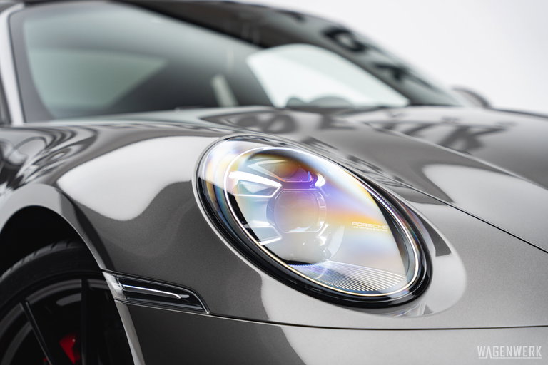 Porsche 992 Carrera 4S