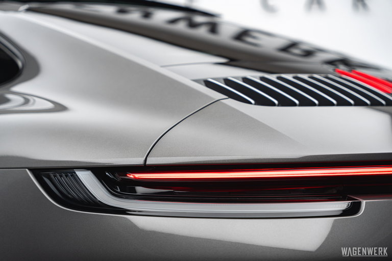 Porsche 992 Carrera 4S