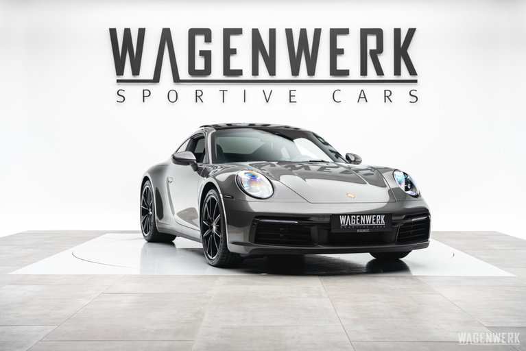 Porsche 992 Carrera 4S