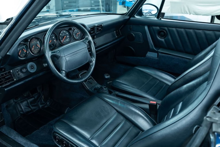Porsche 964 Carrera 2