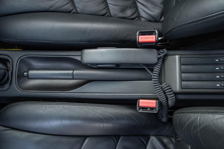 Porsche 993 Carrera 4S