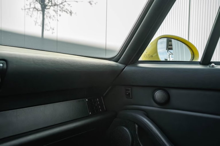 Porsche 993 Carrera 4S