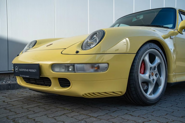 Porsche 993 Carrera 4S