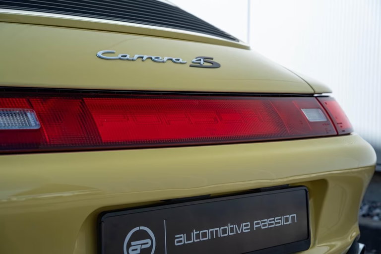 Porsche 993 Carrera 4S