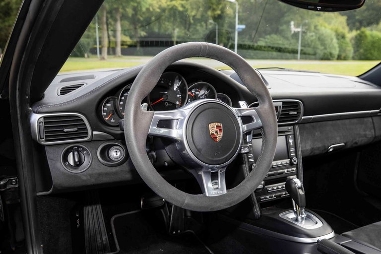 Porsche 997.2 Carrera GTS