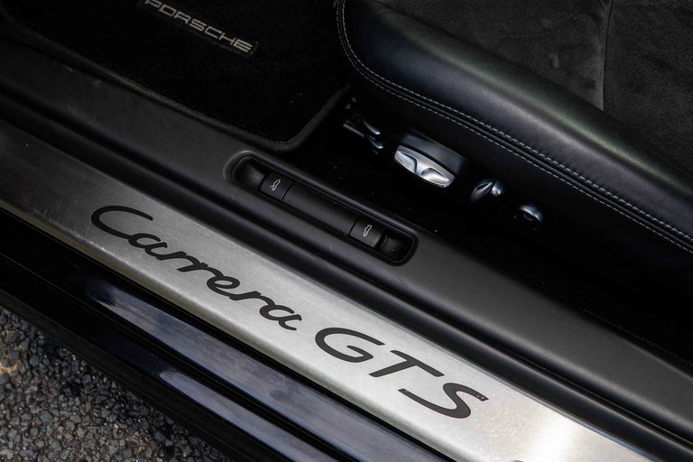 Porsche 997.2 Carrera GTS