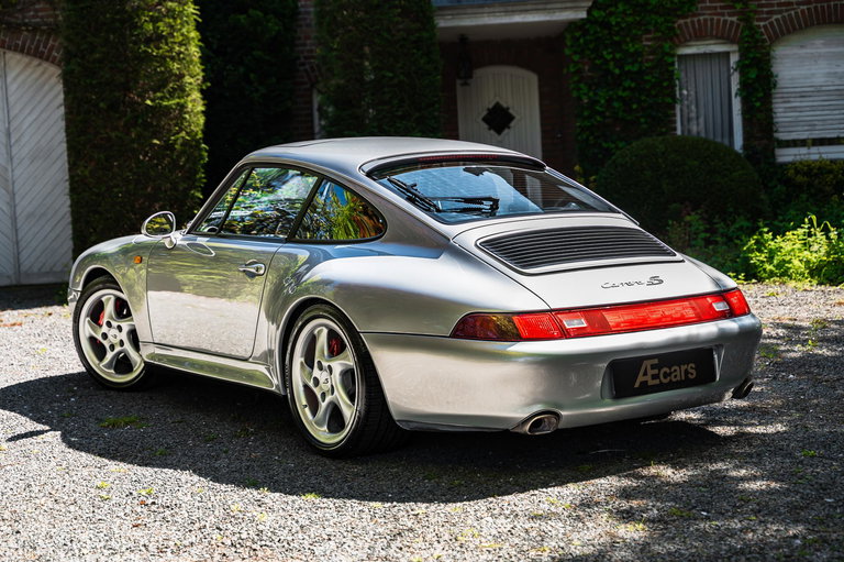 Porsche 993 Carrera 4S
